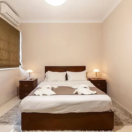 Luxury Apt With Hot Tub & Bbq With Valletta Views By 360 Estates