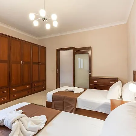 Luxury Apt With Hot Tub & Bbq With Valletta Views By 360 Estates *