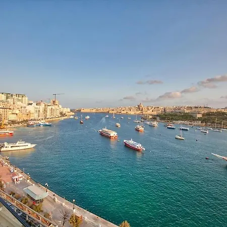 Luxury Apt With Hot Tub & Bbq With Valletta Views By 360 Estates *