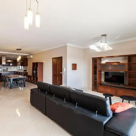 Luxury Apt With Hot Tub & Bbq With Valletta Views By 360 Estates