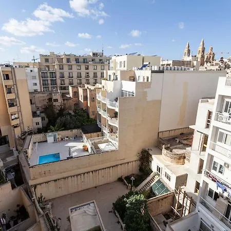 Luxury Apt With Hot Tub & Bbq With Valletta Views By 360 Estates *